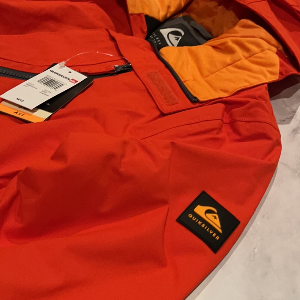 🔥 Quiksilver Mission Solid Snowboard Jacket Kids NWT - Picture 5 of 9